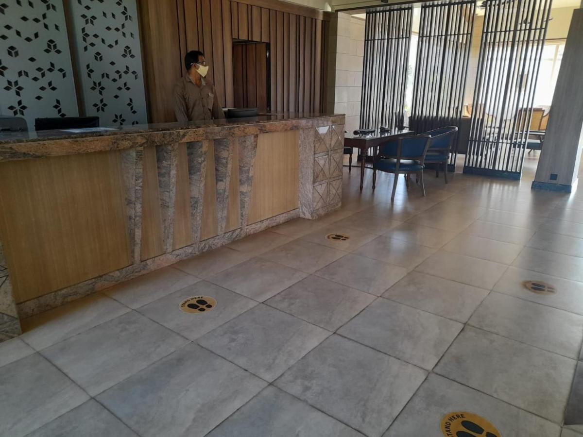 Nanu Beach Resort & Spa Betalbatim Bagian luar foto