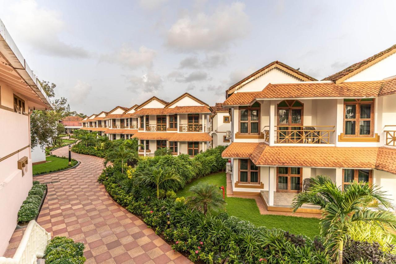Nanu Beach Resort & Spa Betalbatim Bagian luar foto
