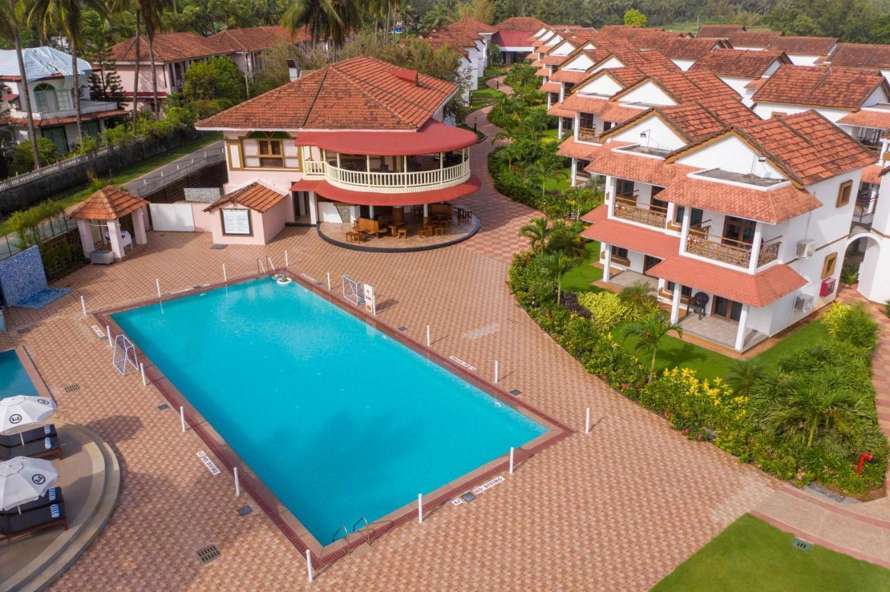 Nanu Beach Resort & Spa Betalbatim Bagian luar foto