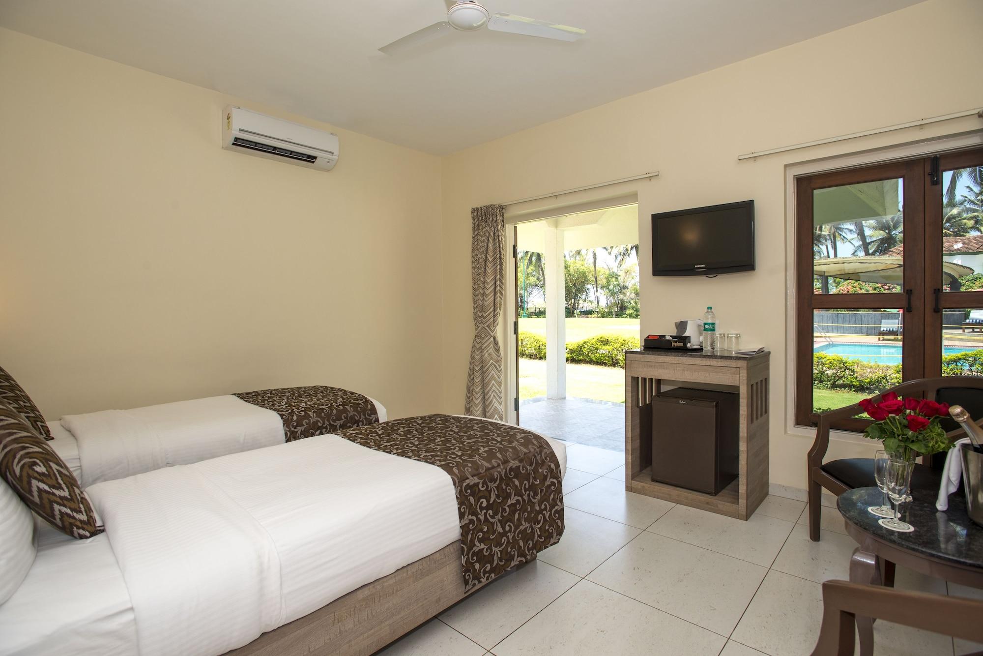 Nanu Beach Resort & Spa Betalbatim Bagian luar foto