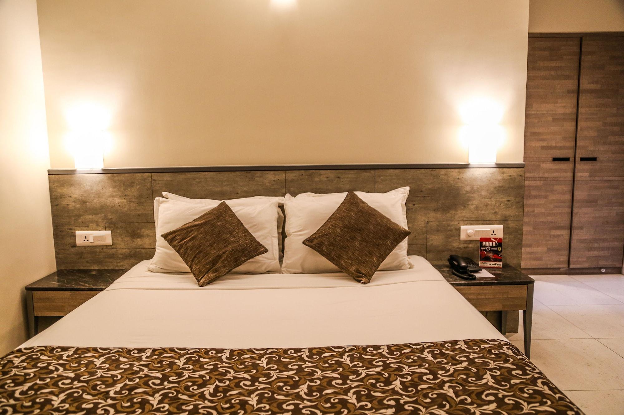 Nanu Beach Resort & Spa Betalbatim Bagian luar foto