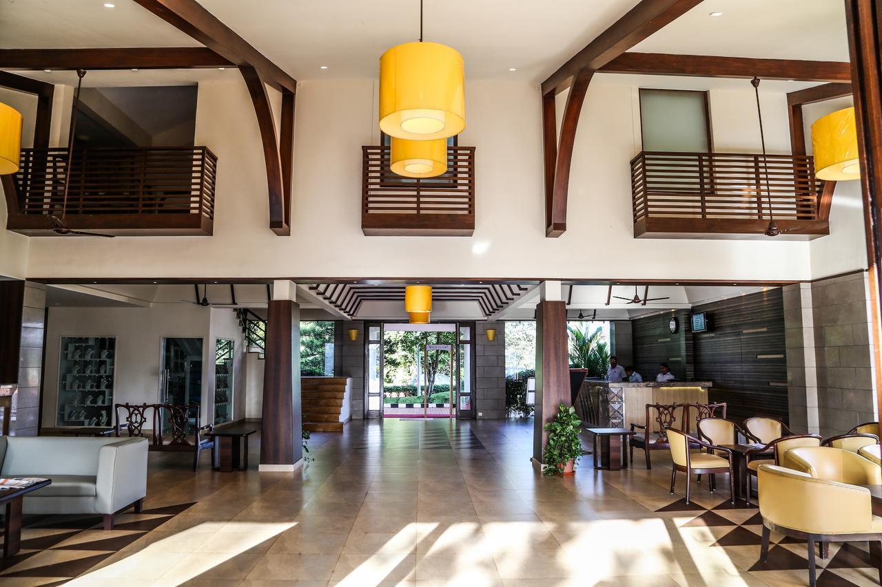 Nanu Beach Resort & Spa Betalbatim Bagian luar foto